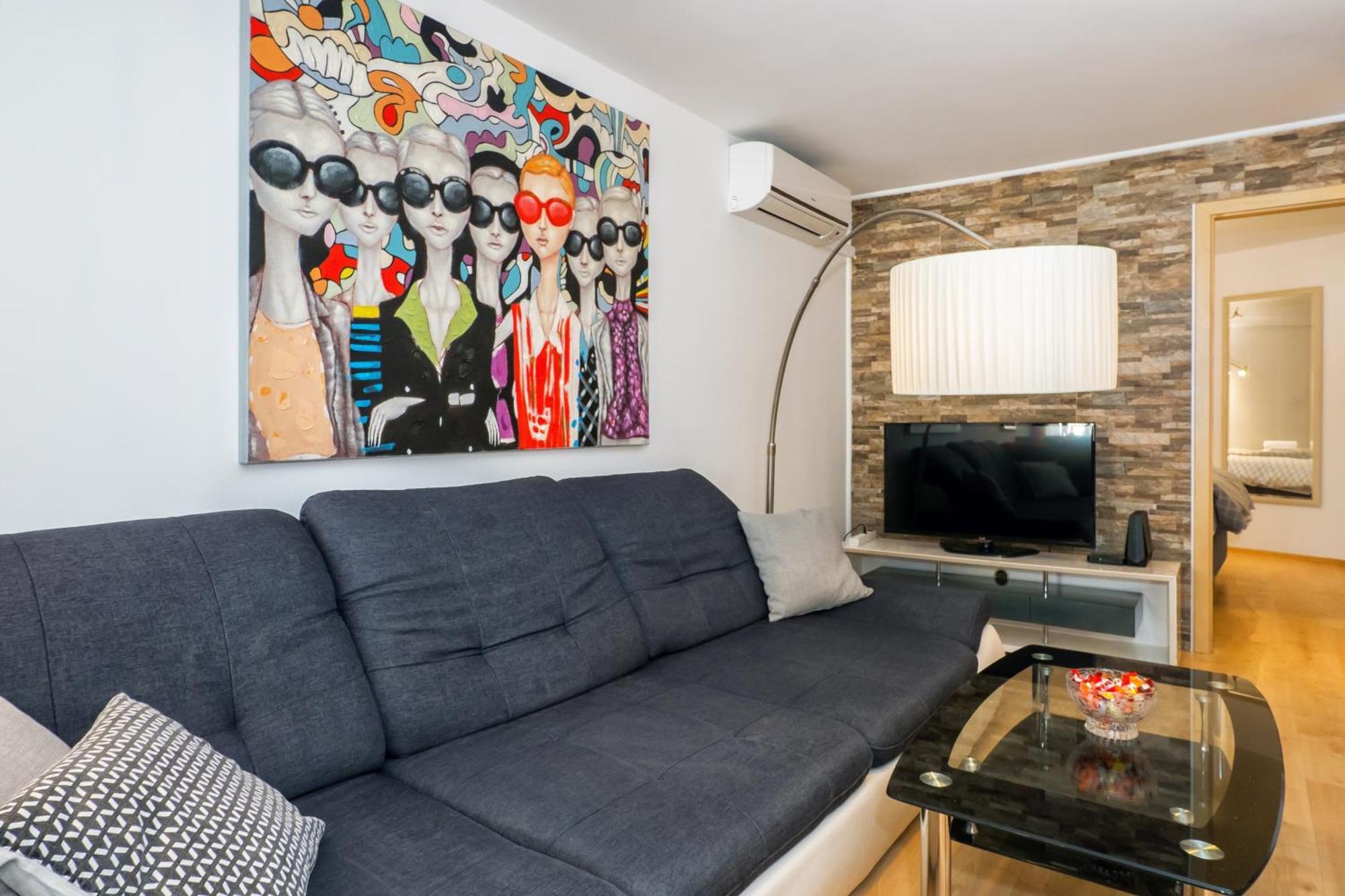 Relaxing 2Bd Apartment, Ground Floor - Walk To Old Town 斯普利特 外观 照片